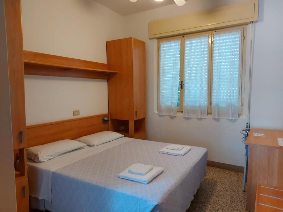 Albergo Alla Nave Lignano Sabbiadoro Exterior photo