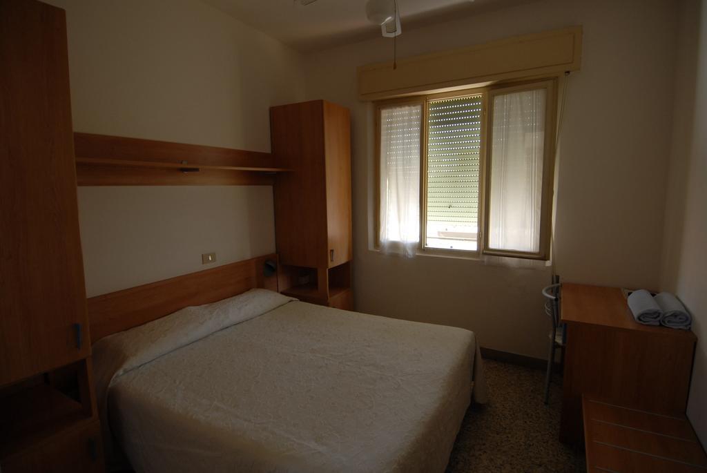 Albergo Alla Nave Lignano Sabbiadoro Exterior photo